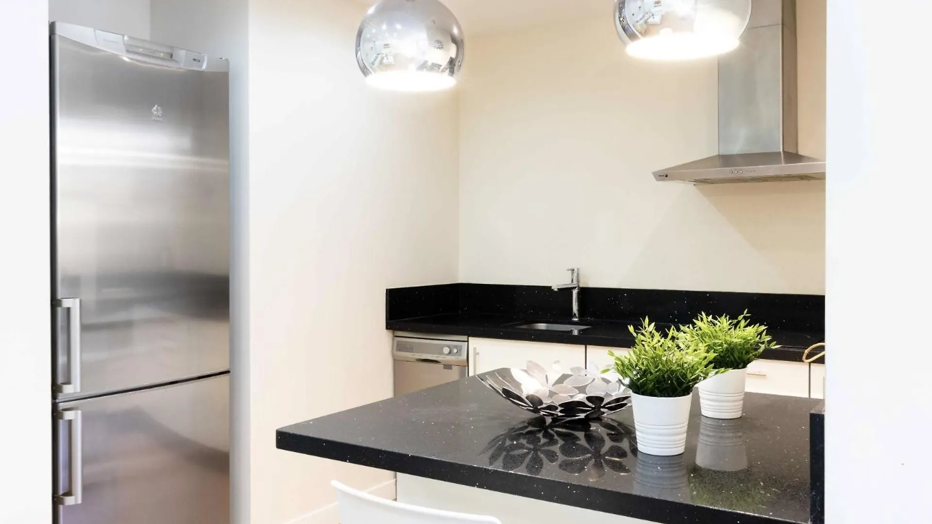 Hermoso Apartamento En El Centro De Los Boliches Fuengirola 0*,  Spain